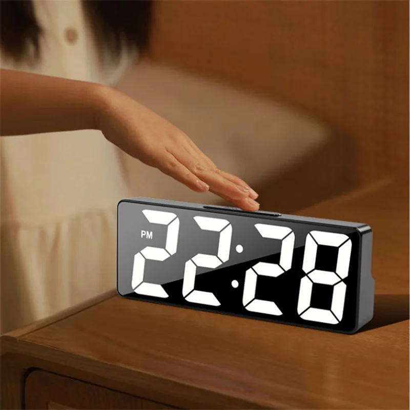 Latest Digital Clock LED Alarm Clock Bedroom Electronic Desktop Clock With Temperature Display Adjustable Brightness 12/24 Hours